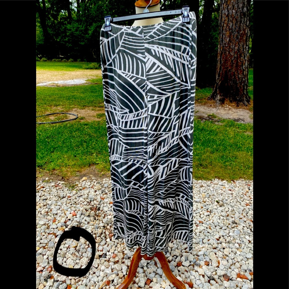 Chico’s Travelers Pants size 0